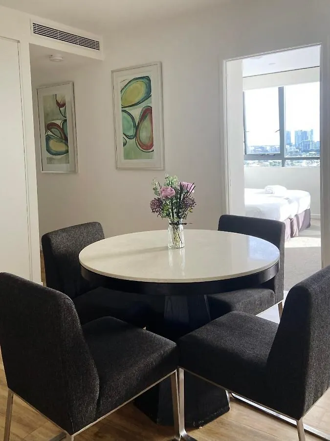 Private Apartment In Ruby-2 Bedroom 2 Bath Gold Coast 0*,  Australia