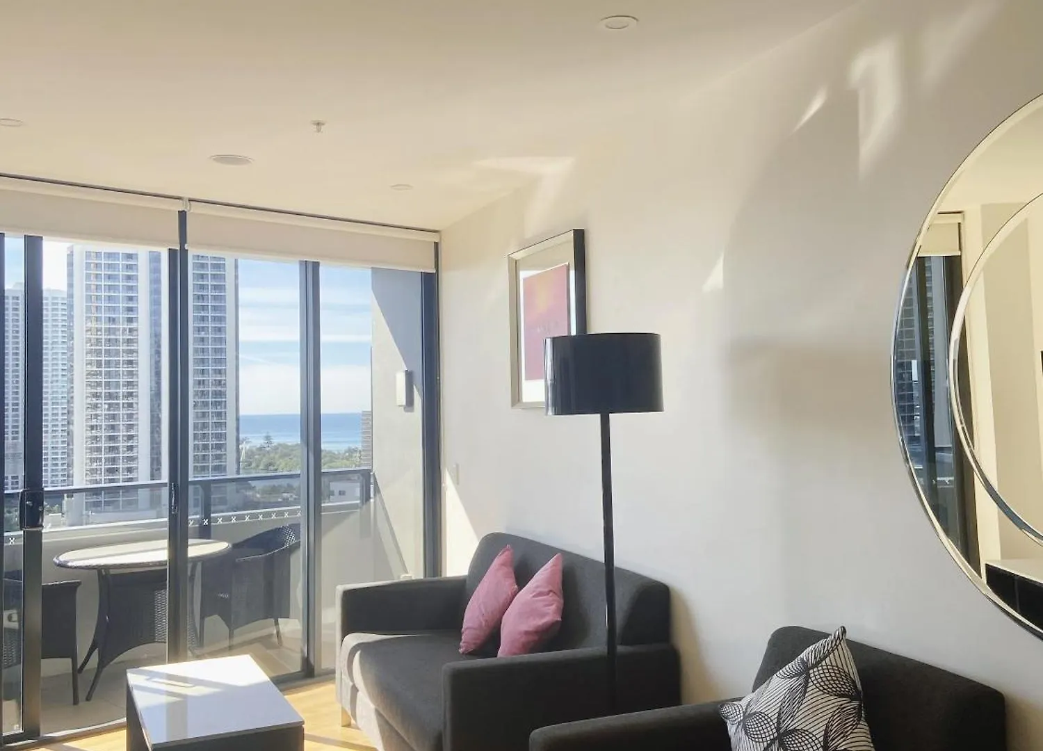 Private Apartment In Ruby-2 Bedroom 2 Bath Gold Coast